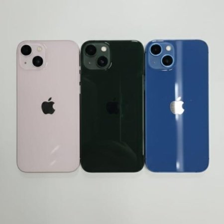 PHONE 13 256 VITRINA